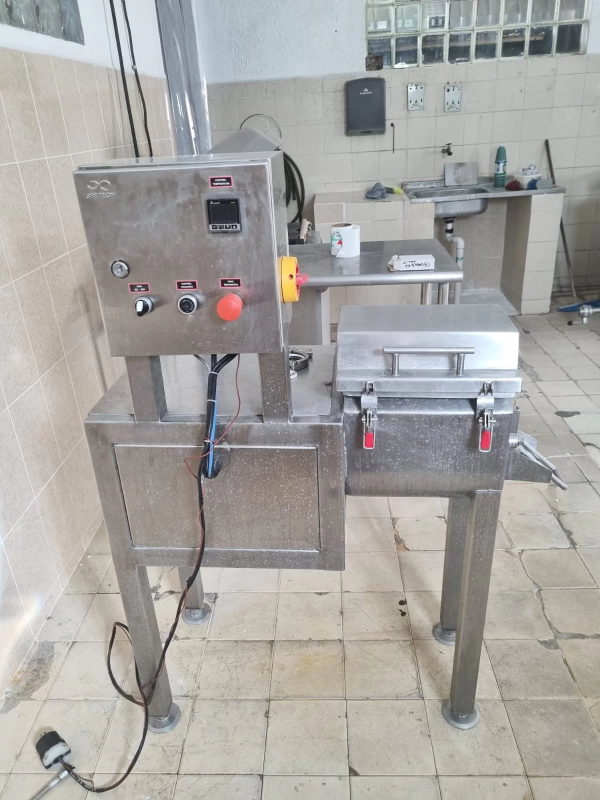 Melaxadora  tipo cooker  de laboratorio