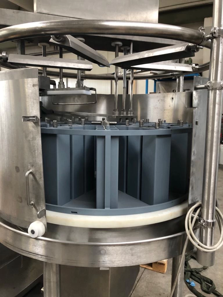 Moldeadora De Queso Mozzarela o Queso Para Pizza Tipo Carrusel marca CMT 